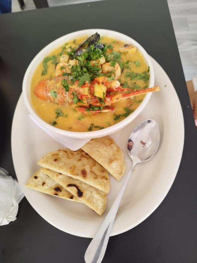Mi Tierra Hotel Y Restaurante San Luis 外观 照片