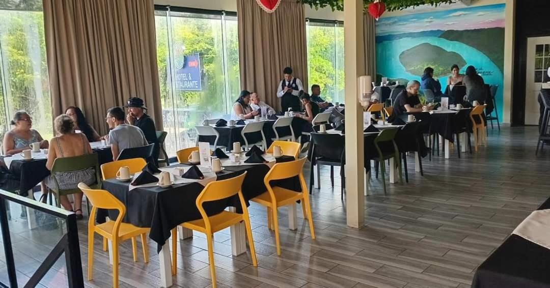 Mi Tierra Hotel Y Restaurante San Luis 外观 照片