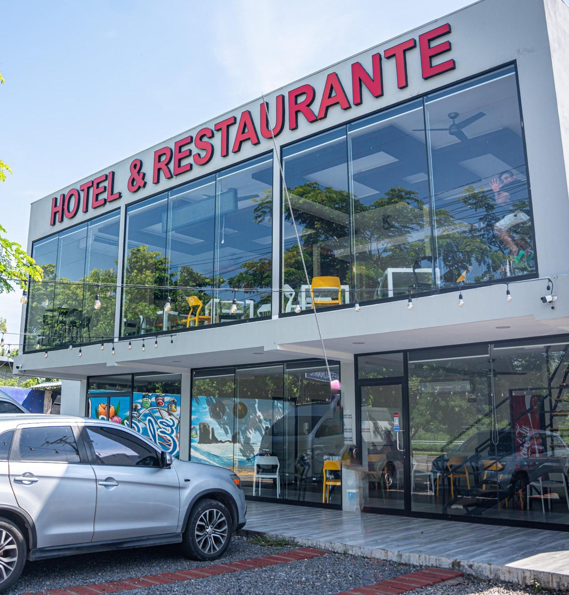 Mi Tierra Hotel Y Restaurante San Luis 外观 照片